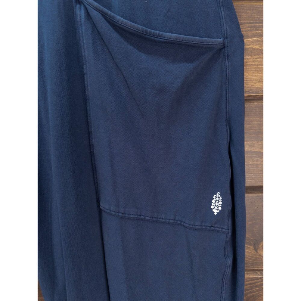 Free People Movement Hot Shot Onesie Navy Sleeveless Romper Size Large Jumpsuit - Picture 2 of 9